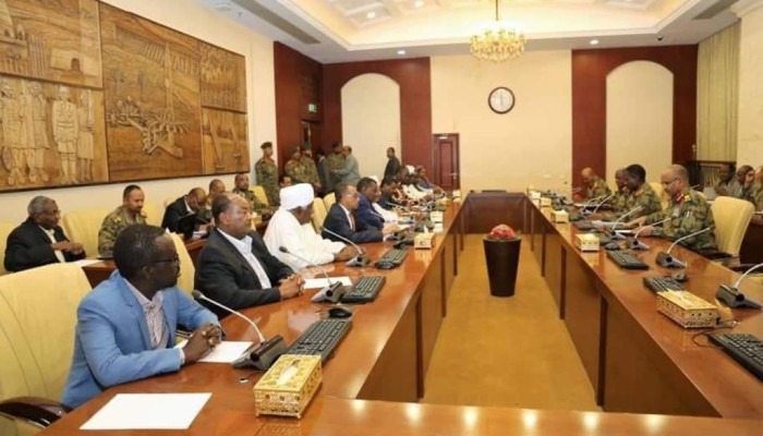 المجلس السيادي.. عقبة كؤود أمام اتفاق المدنيين والعسكر في السودان