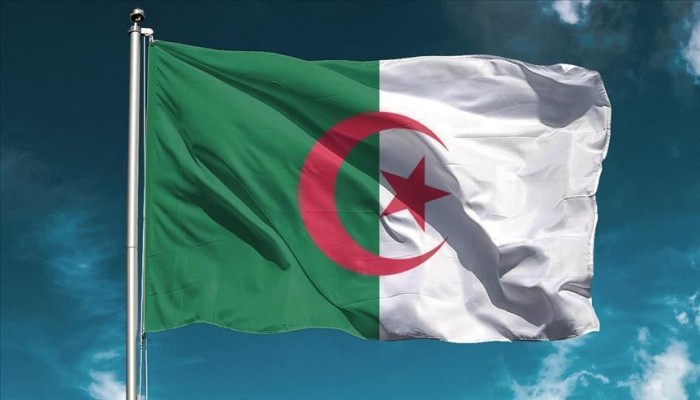 مع انتهاء المدة القانونية.. "لم يترشح أحد" لانتخابات الرئاسة الجزائرية