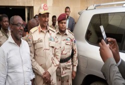 على خطى السيسي.. “حميدتي” : الإضراب يهدد السودان بمصير سوريا وليبيا!