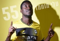 فريق صهيوني يجبر لاعبا نيجيريا على تغيير اسمه قبل ضمه