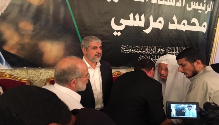 مشعل ينعى مرسي.. تحدث عن مواقفه تجاه فلسطين