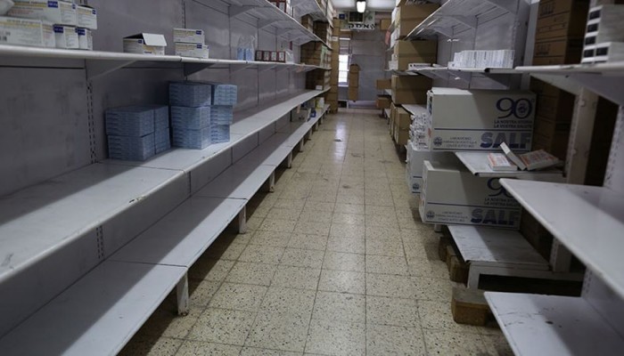 مركز حقوقي: أزمة نقص الأدوية بغزة تشكل خطورة على حياة المرضى