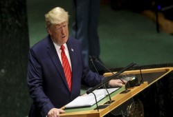 ترامب يدعو الشرق الأوسط لإقامة علاقات كاملة مع إسرائيل