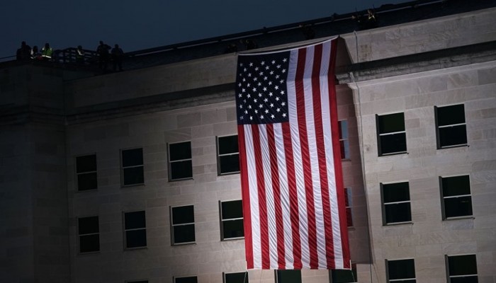 البنتاغون يعلن استعداده للتعاون مع التحقيق بقضية عزل ترامب