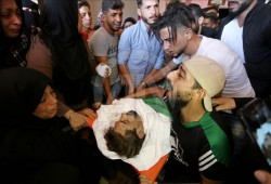 غزة.. تشييع جثمان فلسطيني استشهد متأثرا بإصابته في مسيرات العودة
