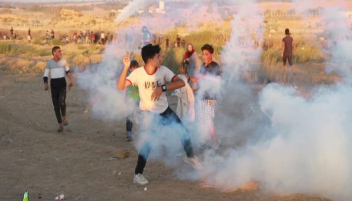 49 إصابة بينهم 22 طفلا بقمع الاحتلال مسيرة العودة بغزة