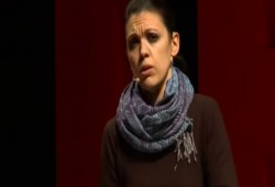«ميدل إيست آي» يكشف تفاصيل ترحيل صحفية إيطالية من مطار القاهرة