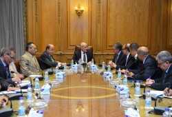 جيش الانقلاب يستعين بشركة أمريكية لاقتحام "التصنيع الرقمي"