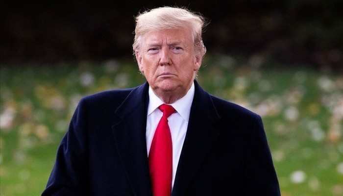 رغم اعتراض "البنتاغون".. ترامب يعفو عن ضباط متهمين بجرائم حرب