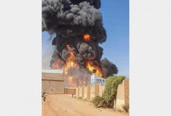 عشرات القتلى والجرحى إثر حريق في مصنع سيراميك بالخرطوم