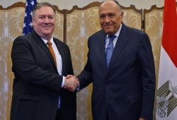 بومبيو يثير مع شكري قضية معتقل أمريكي في مصر