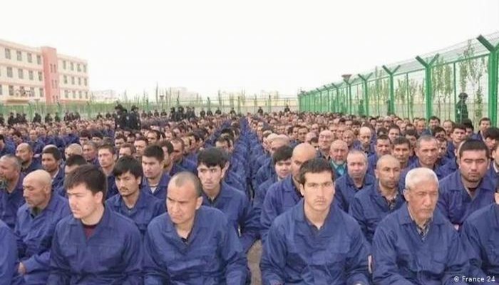 ناشط إيغوري يكشف حقيقة ما يجري في"تشينغيانغ"