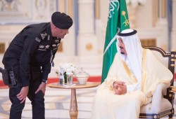 تغريدة غامضة من والد المتهم بقتل حارس الملك سلمان.. وتفاعل