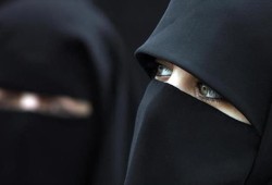 أوقاف الانقلاب تؤيد حظر النقاب بجامعة القاهرة