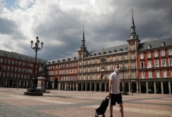 العالم يستعد لإنهاء حجر كورونا.. أسبوع حاسم في أوروبا ودول عربية تخفف القيود