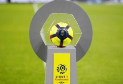 رسميا.. فرنسا تقرر إلغاء الدوري المحلي لكرة القدم