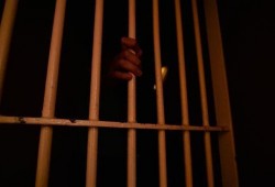 "رايتس ووتش": كورونا نزع آخر ورقة تغطي عورات الحبس الاحتياطي بمصر