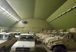 بالصور.. أموال الإمارات في أيدي الجيش الليبي بعد هزيمة حفتر بالوطية