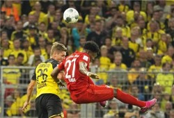 "دقيقة حداد وشارات سوداء".. أندية بوندسليجا تكرم ضحايا كورونا