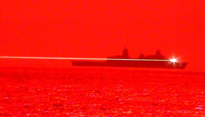 أمريكا تختبر "سلاح ليزر" يدمر الأهداف بسرعة الضوء