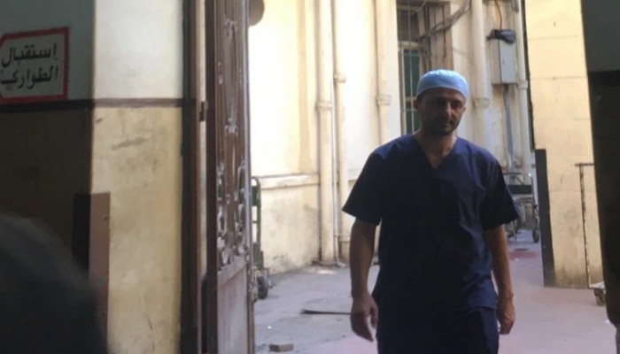 الأطباء يحذرون من كارثة.. ويطالبون بالمساواة بعمرو دياب ورجاء الجداوي