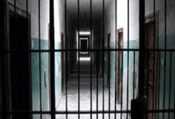 اعتقال صيدلي وطبيب بالجيزة وكورونا يضرب 24 معتقلًا في “الكيلو 10,5”