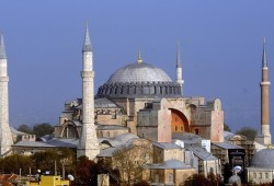 تحرك جديد لأردوغان بشأن تحويل "آيا صوفيا" إلى مسجد