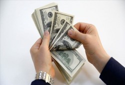 توقعات بانكماش الاقتصاد العالمي 6 بالمئة خلال 2020