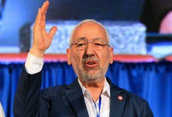 الغنوشي يرد على "سعيد": "الوفاق" الشرعية الوحيدة بليبيا