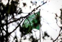 السعودية.. إعفاء قائد عسكري بارز و5 مسؤولين بـ"شبهات فساد"