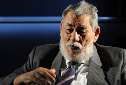 الاقتصادي الراحل حسين حامد.. كيف نعته شخصيات ونشطاء؟
