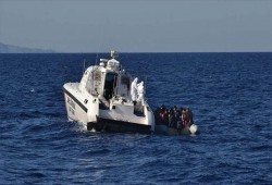 تركيا تنقذ 28 طالب لجوء أجبرتهم اليونان على العودة