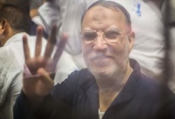 “المونيتور”: ارتفاع وفيات المعتقلين بالسجون تثير الشكوك بشأن تعرضهم للقتل