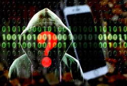 آلاف الهواتف الصينية المزودة ببرمجيات خبيثة تباع في مصر