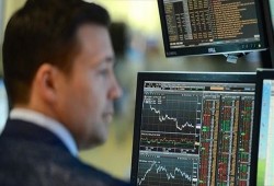 تدهور أوضاع القطاع غير النفطي في مصر والسعودية والإمارات