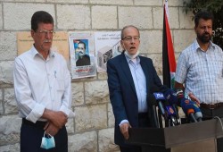 "قلق" فلسطيني على "المعتقلين" بالسجون الإسرائيلية بسبب "كورونا"