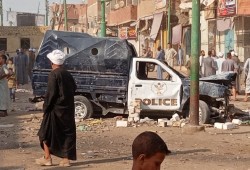 #الثورة_بدأت يتصدر.. ونشطاء يدعون للاستمرار