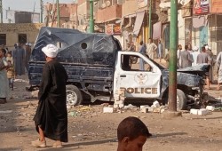 #الثورة_بدأت يتصدر.. ونشطاء يدعون للاستمرار
