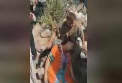 السيسي "الفاجر" يهدم المنازل على رؤوس أصحابها حرفيا