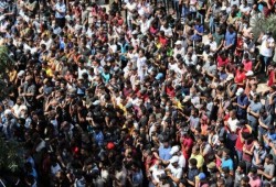 "سيسي يا جبان".. تشييع صيادي غزة المقتولين برصاص جيش السيسي