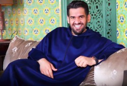 الجسمي يهدي لحنا لفرقة صهيونية ويثير سخطا (شاهد)