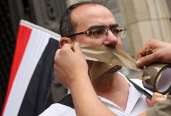 مرصد حقوقي يرصد 39 انتهاكا ضد الحريات الإعلامية بمصر