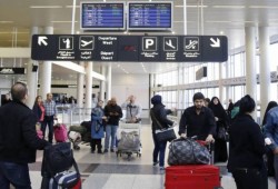 ما دلالة وضع مصر حدا أقصى "5 آلاف جنيه" للمسافرين؟