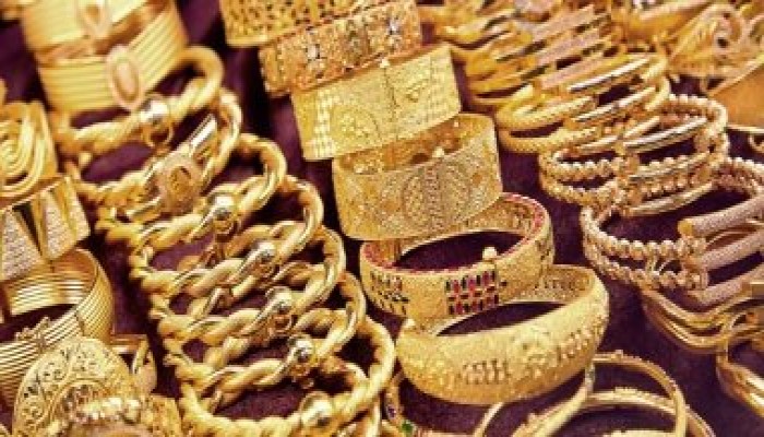 سعر الذهب يتراجع بالتعاملات المسائية وعيار 21 يسجل 832 جنيها للجرام