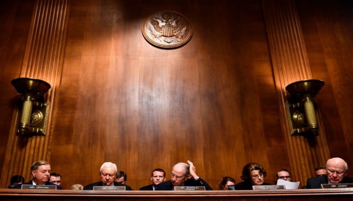 رفضوا التجسس فمنعوا من السفر..مسلمون يطالبون واشنطن بتعويضات