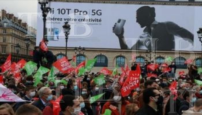 مظاهرات في فرنسا ضد قانون يسمح بالإجهاض في أواخر الحمل