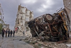 الطيران الروسي يشن غارات على ريف إدلب الغربي