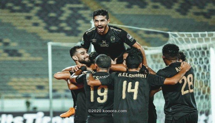 الأهلي يسقط الوداد بهدفين بعقر داره ويضع قدما في النهائي