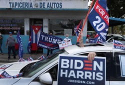 التصويت المبكر يشعل المنافسة الانتخابية بين ترامب وبايدن