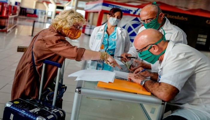 إصابات كورونا عالميا تقترب من 41 مليونا.. ومنطقة لا تزال آمنة